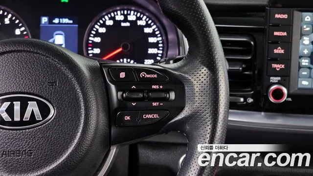 Kia Stonic id 2534963 из Кореи 15