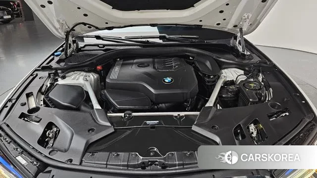 BMW 5 Series (G30) id 3545005 из Кореи 15