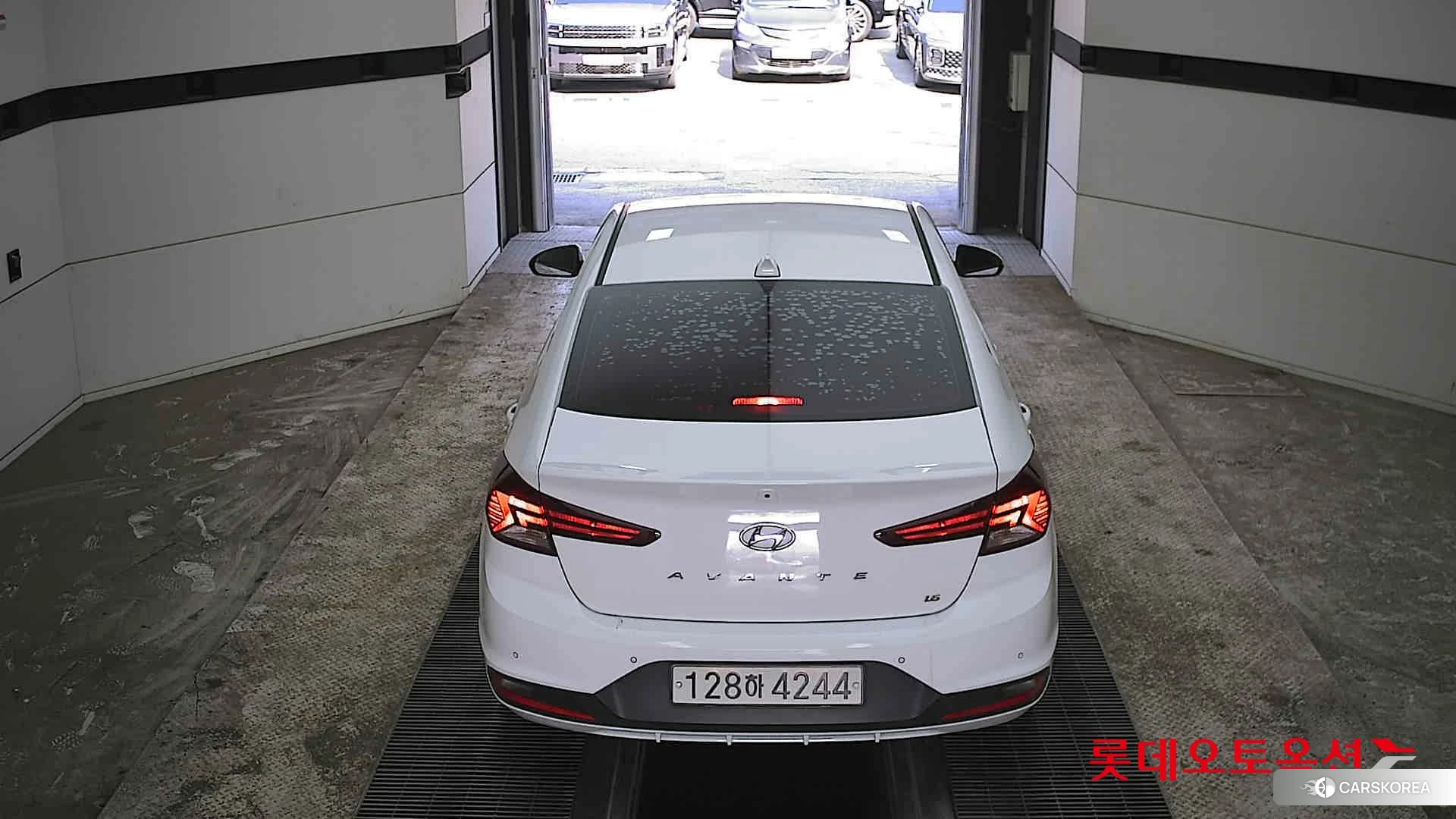 Hyundai Avante id 3881984 из Кореи 31