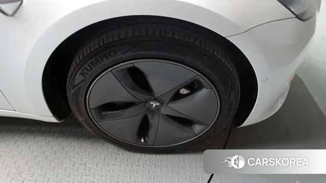 Tesla Model 3 id 3324226 из Кореи 15