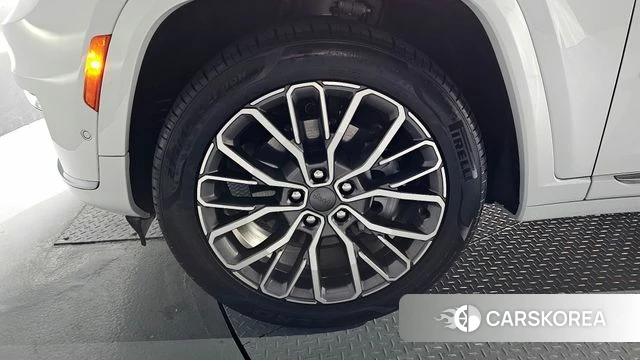 Jeep Grand Cherokee (WL) id 4280648 из Кореи 15
