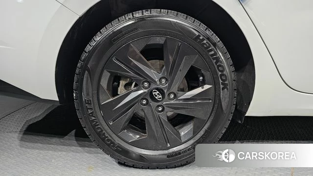 Hyundai Avante Hybrid (CN7) id 3827338 из Кореи 15