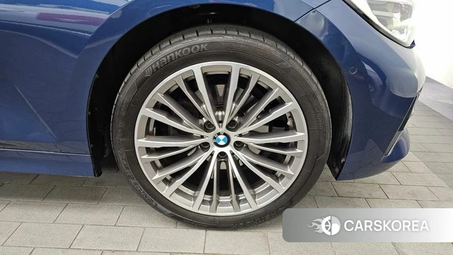 BMW 3 Series (G20) id 3852698 из Кореи 15