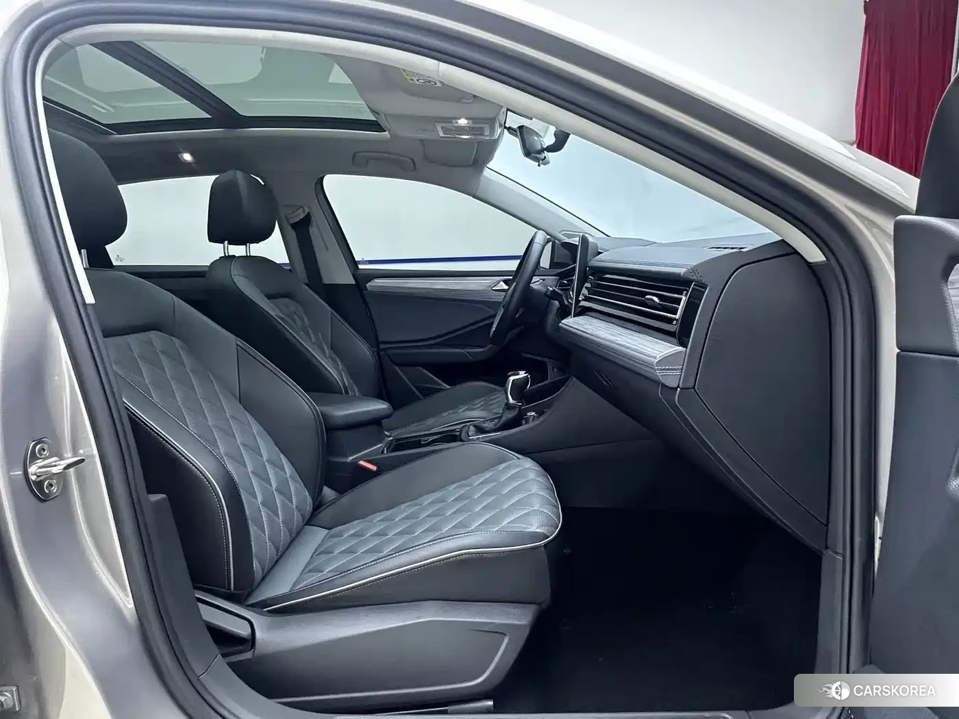 Volkswagen Sagitar id 4654505 из Китая 17