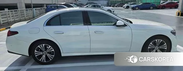 Mercedes-Benz E-Class W214 2024 Белый из Кореи, фото 5