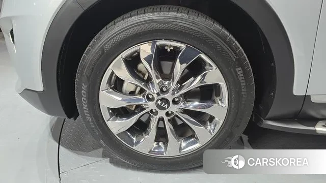 Kia The New Sorento id 3687413 из Кореи 15