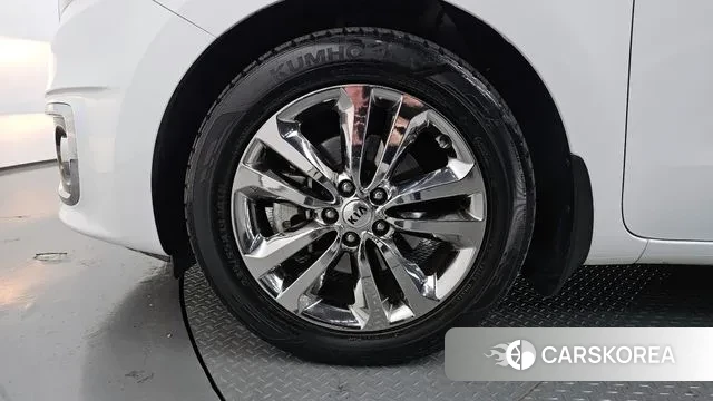 Kia All New Carnival id 3455288 из Кореи 15