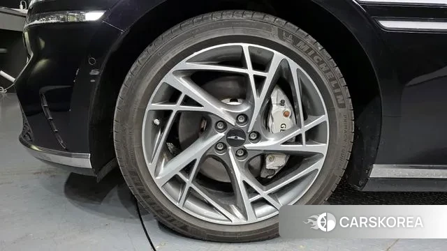 Genesis G90 (RS4) id 3478131 из Кореи 15