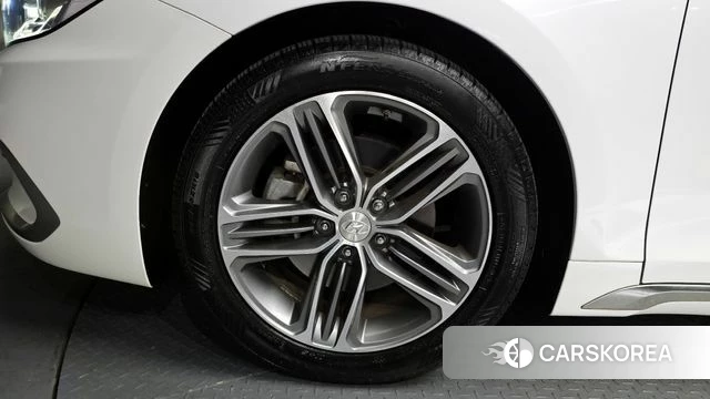 Hyundai Grandeur IG id 4304893 из Кореи 15