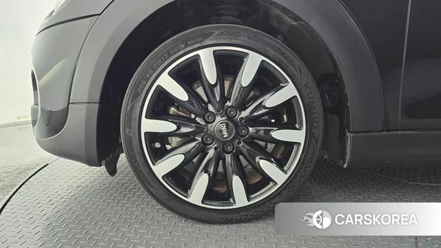 Mini Cooper S id 4836379 из Кореи 26