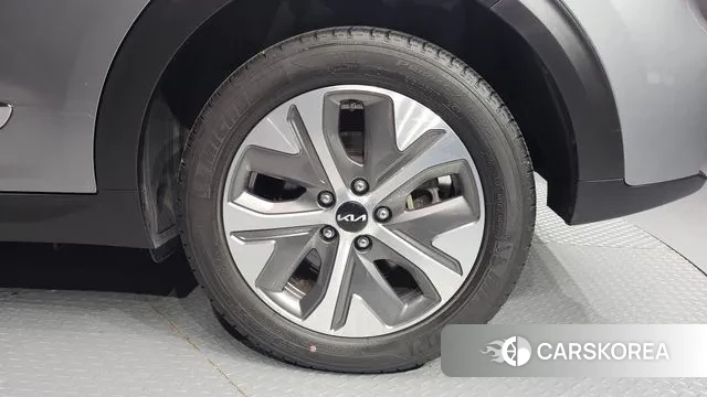 Kia Niro EV id 3343513 из Кореи 15