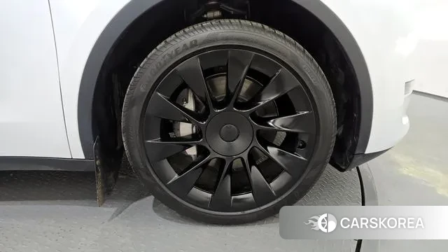Tesla Model Y id 3477311 из Кореи 15