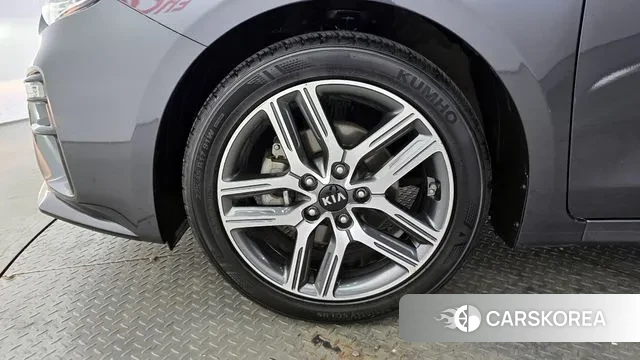 Kia Come New K3 id 3612755 из Кореи 15