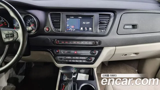 Kia The New Carnival id 2761986 из Кореи 15