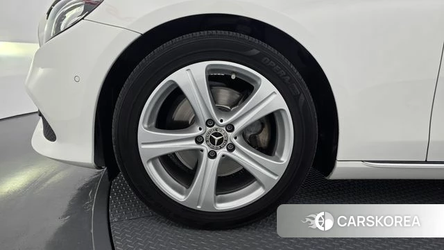 Mercedes-Benz E-Class W213 id 4225673 из Кореи 27