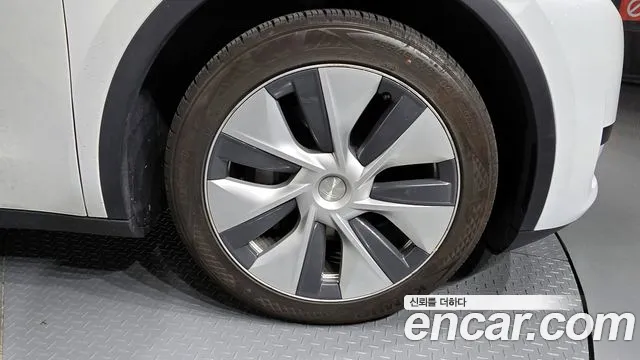 Tesla Model Y id 2673991 из Кореи 15