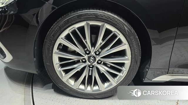 Hyundai Grandeur IG id 4610275 из Кореи 27