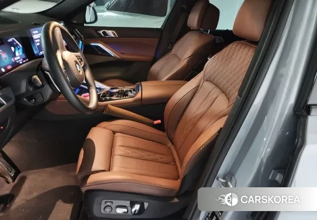 BMW X6 (G06) 2024 Серебристо-серый из Кореи, фото 5