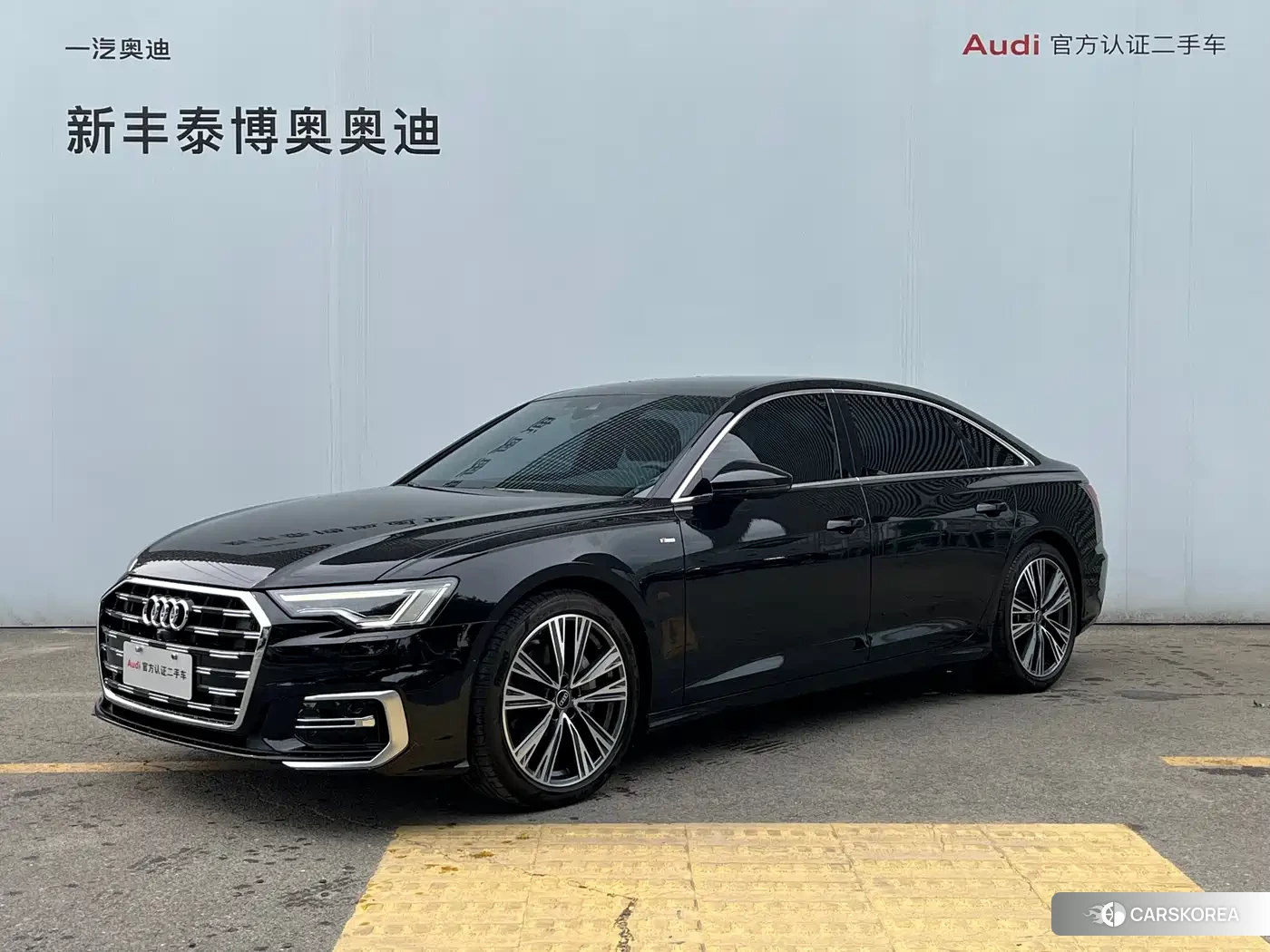 Audi A6L id 4629676 из Китая 14