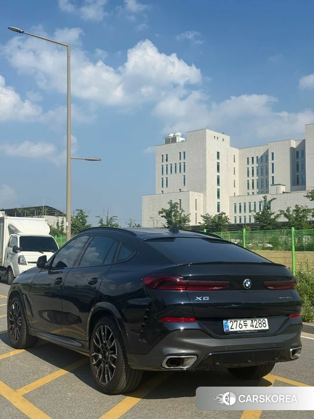 BMW X6 (G06) 2025 Черный из Кореи, фото 5