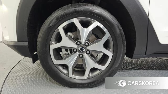 Ssangyong The New Torres id 3914294 из Кореи 15