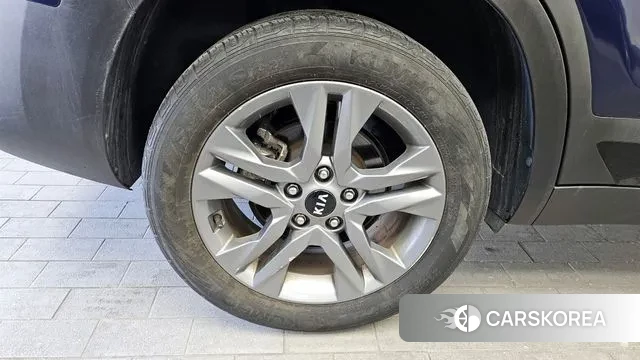 Kia Seltos id 3631170 из Кореи 15