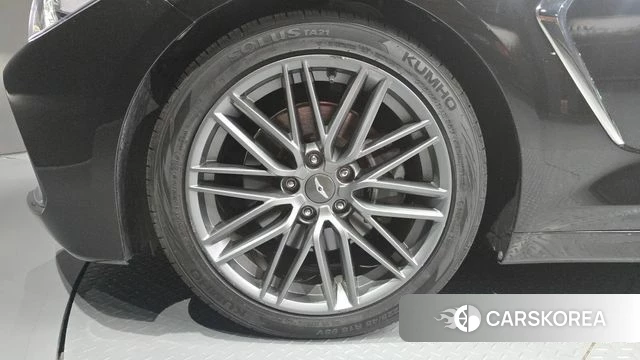 Genesis G70 id 4746998 из Кореи 27