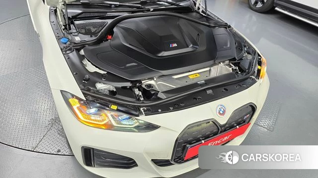 BMW i4 id 4517809 из Кореи 26