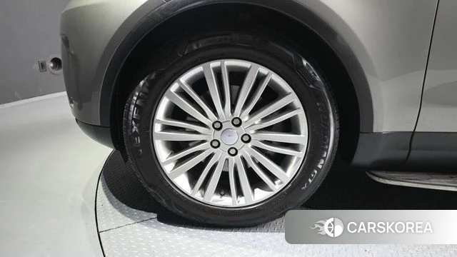Land Rover Discovery 5 id 4856308 из Кореи 31
