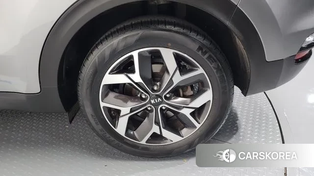 Kia Sportage The Bold id 3443746 из Кореи 15