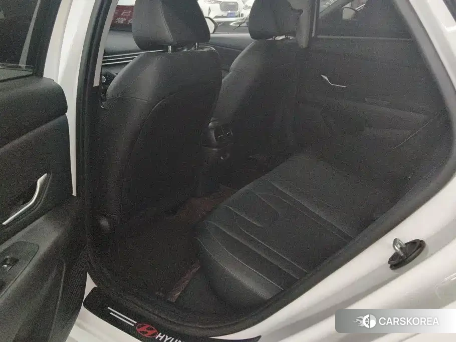 Hyundai Elantra id 4553741 из Китая 11