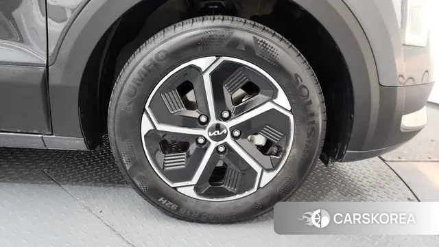 Kia Di Ol Nu Niro id 3746008 из Кореи 15