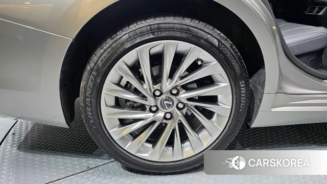 Lexus ES300h 7th generation id 4427157 из Кореи 35