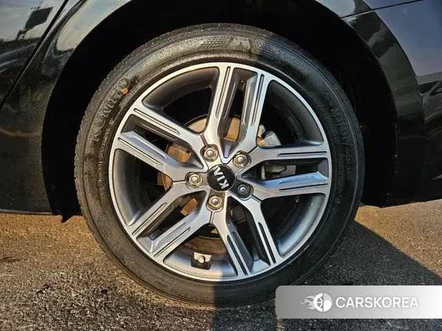 Kia Come New K3 id 3616544 из Кореи 15