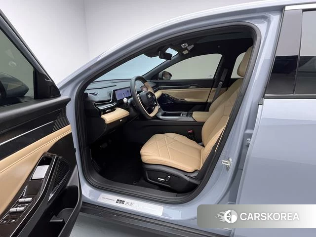 Geely Galaxy Galaxy L6 id 4213900 из Китая 15