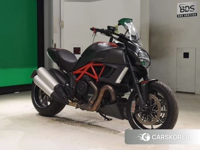 Проданный Ducati DIAVEL 2011 из Японии, фото 5