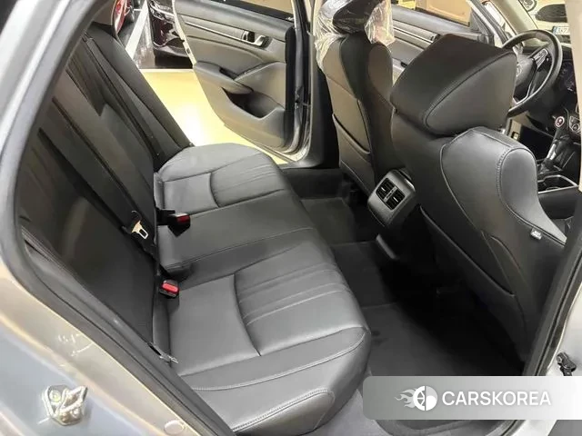 Honda Accord 10th Generation id 3029107 из Кореи 8