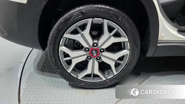 Kia Seltos id 3916912 из Кореи 15