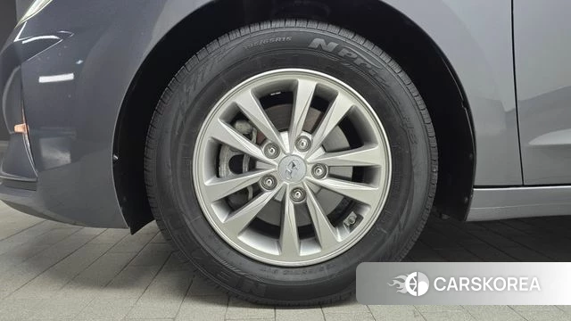 Hyundai The New Avante AD id 4403361 из Кореи 25