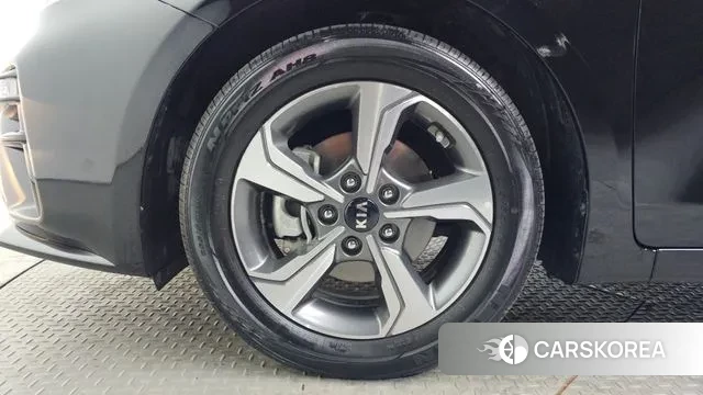 Kia Come New K3 id 3682429 из Кореи 15