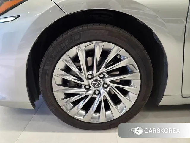 Lexus ES300h 7th generation id 3522535 из Кореи 12