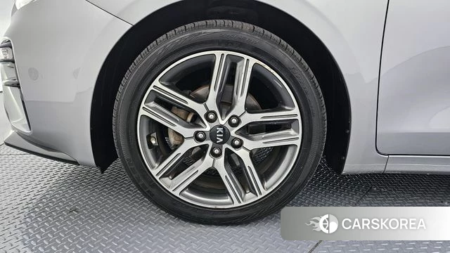 Kia Come New K3 id 3853435 из Кореи 15