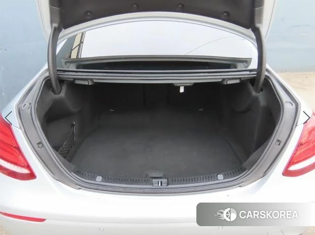 Mercedes-Benz E-Class W213 id 3885713 из Кореи 15