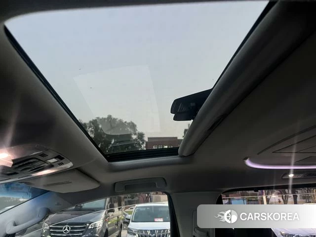 Toyota Elfa id 4182689 из Китая 13