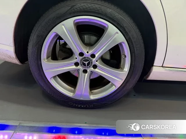 Mercedes-Benz E-Class W213 id 3677725 из Кореи 15