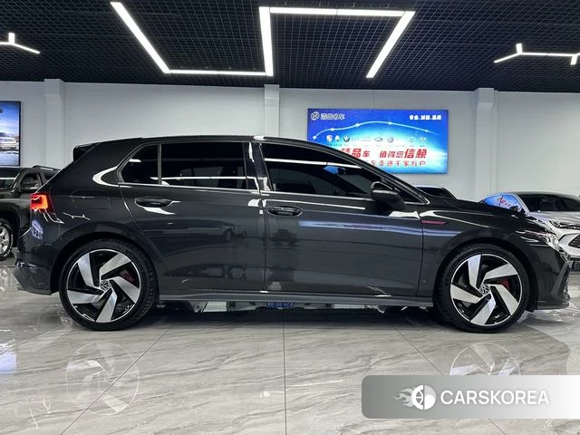 Volkswagen Golf GTI id 4253101 из Китая 13