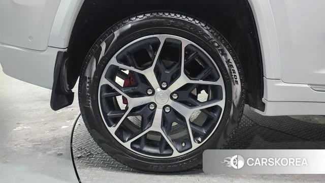 Jeep Grand Cherokee (WL) id 4230328 из Кореи 27