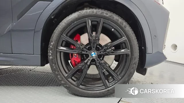 BMW X6 (G06) id 3432737 из Кореи 15