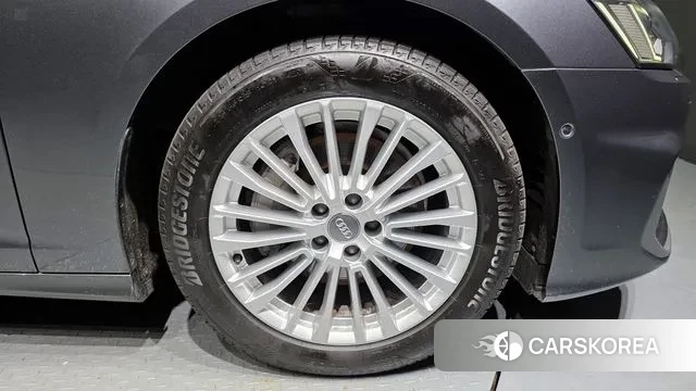 Audi A6 (C8) id 3012820 из Кореи 15