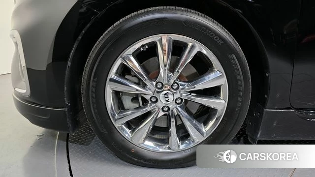 Kia The New Carnival id 4294872 из Кореи 25